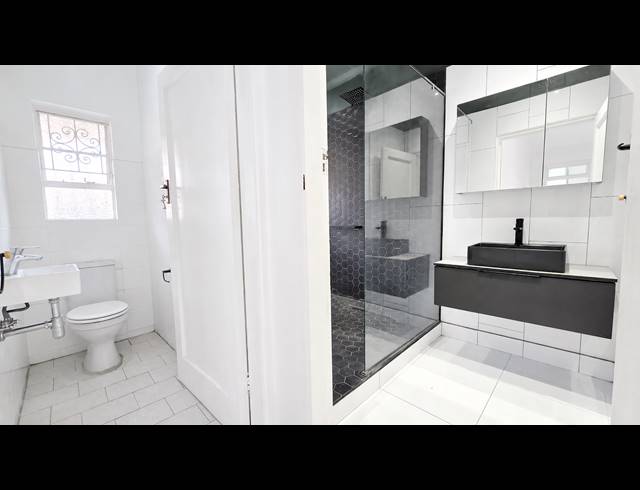 2 BEDROOM APARTMENT FOR SALE IN MUSGRAVE
